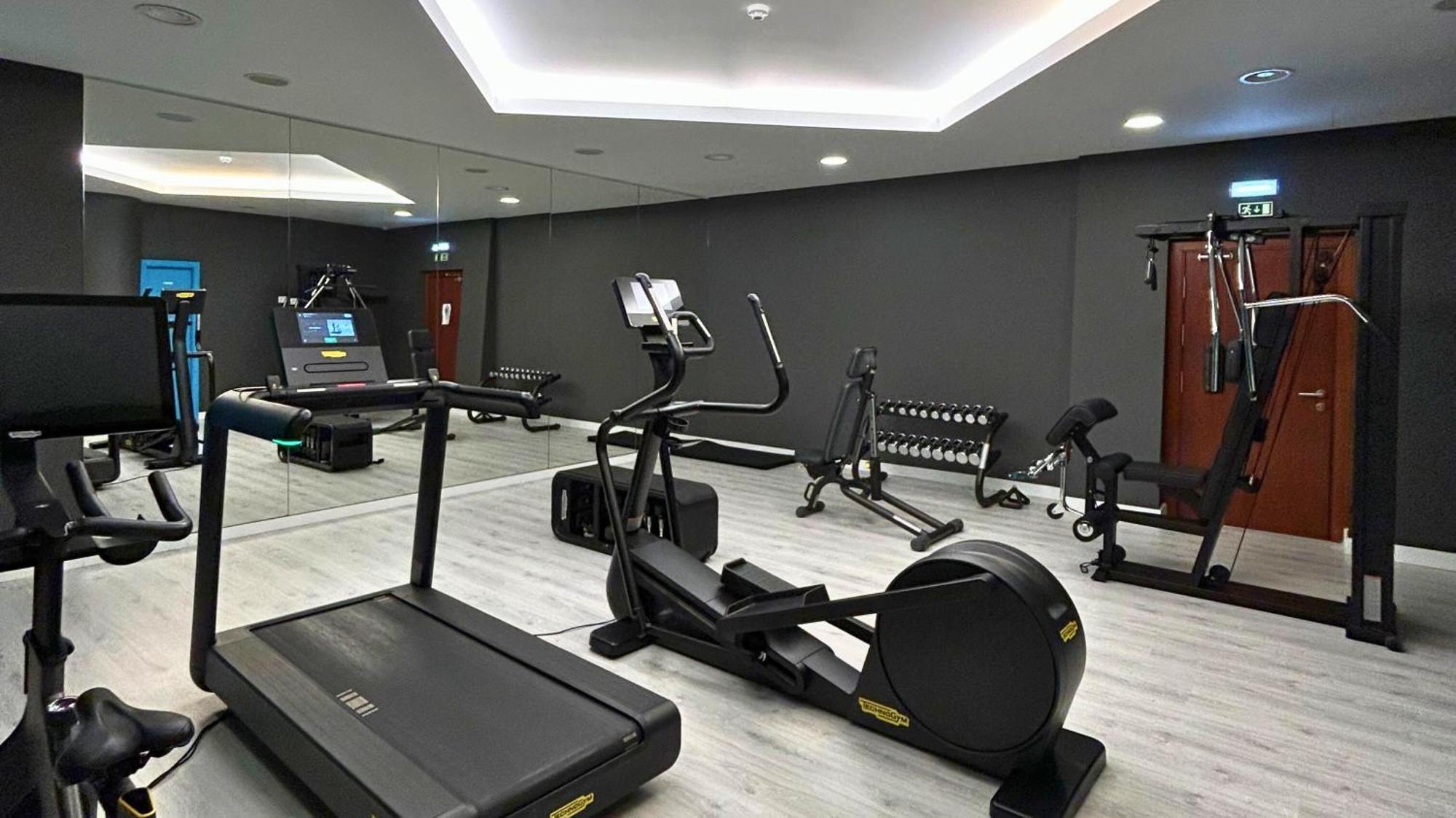 Aquashow Park Hotel 4*