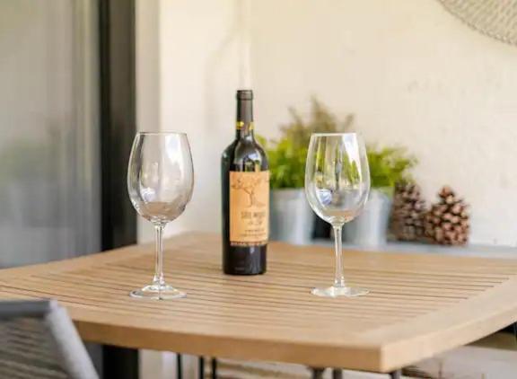 Scarlet's Place - 1 Bed Victory Village Quinta Do - Beach, Nature, Lakes *