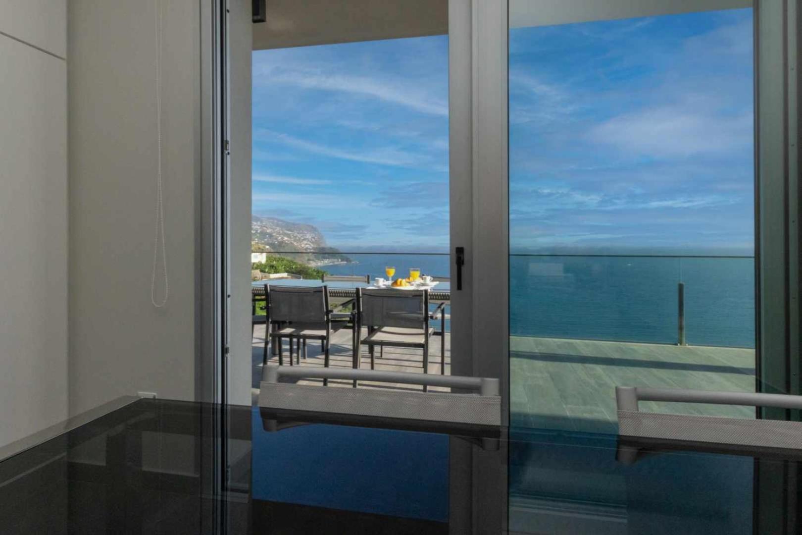 Apartamento 3 Quartos Vista Mar Canico * Ponta do Sol (Madeira)
