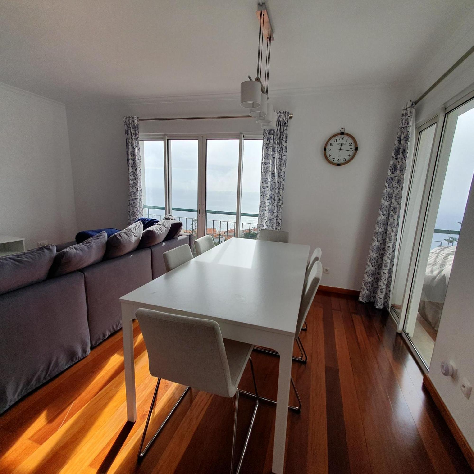 Oceanview Getaway * Canico (Madeira)