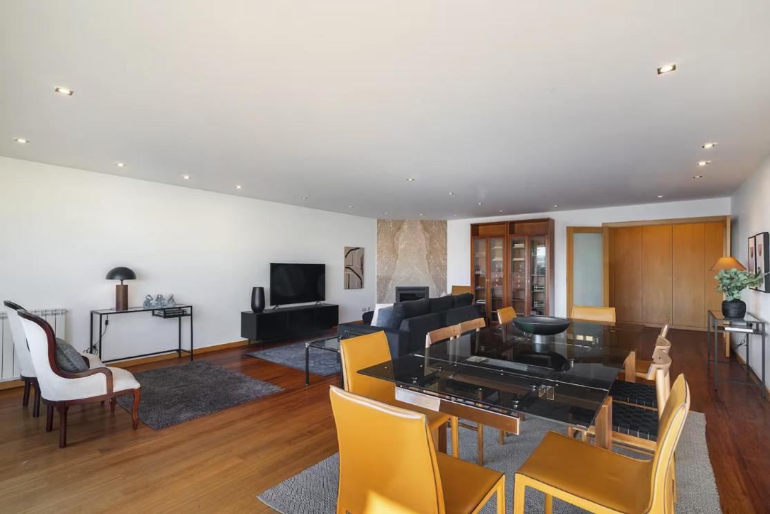 Whome Penthouse Luxe - Views, Terrace & Parking Apartment Matosinhos (Porto)