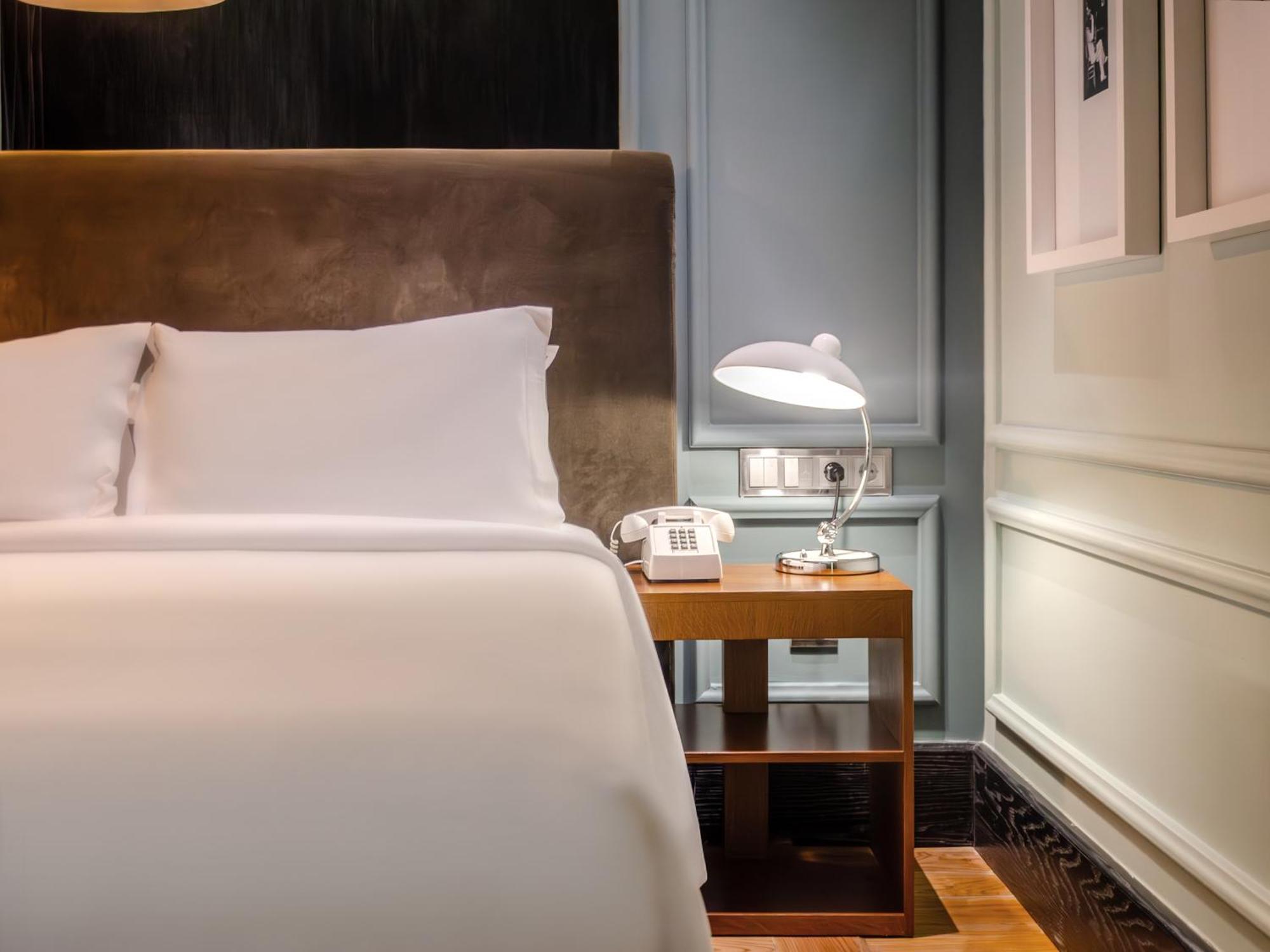 Hotel Browns 4*