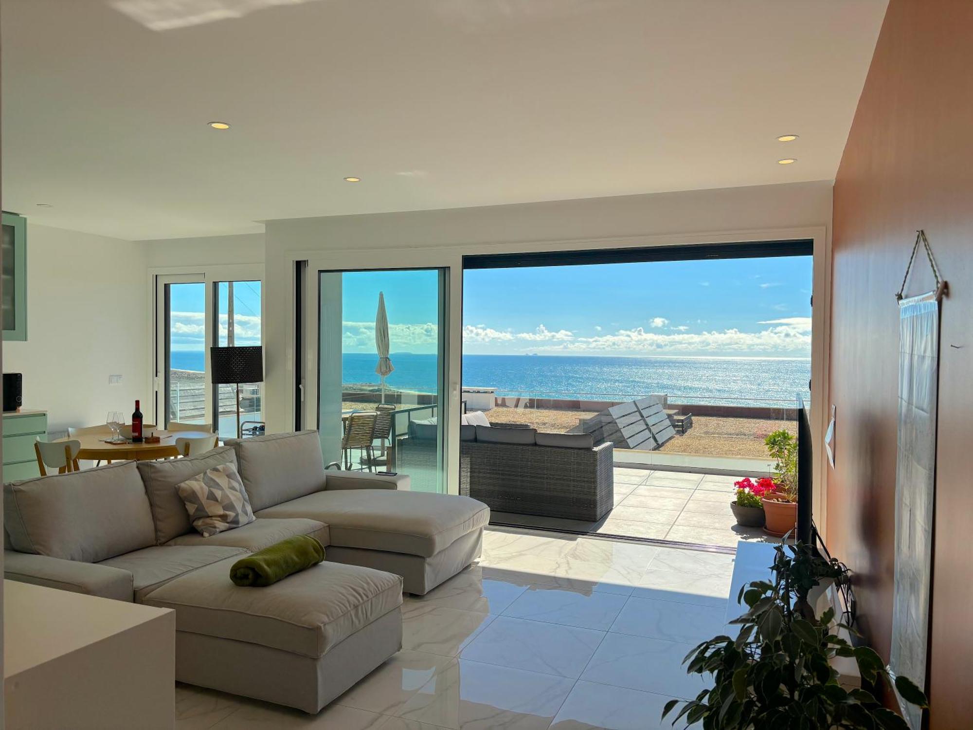 Ocean Views - New Private With Pool & Sea Views