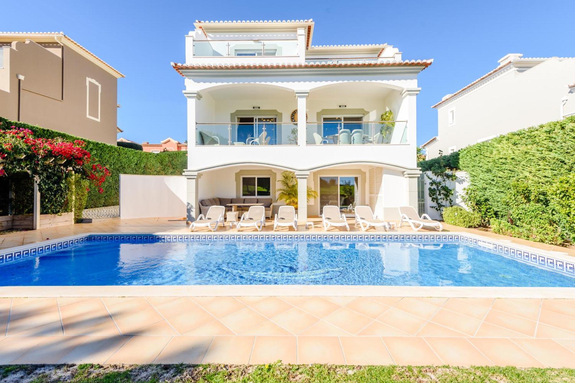 The White House Villa *