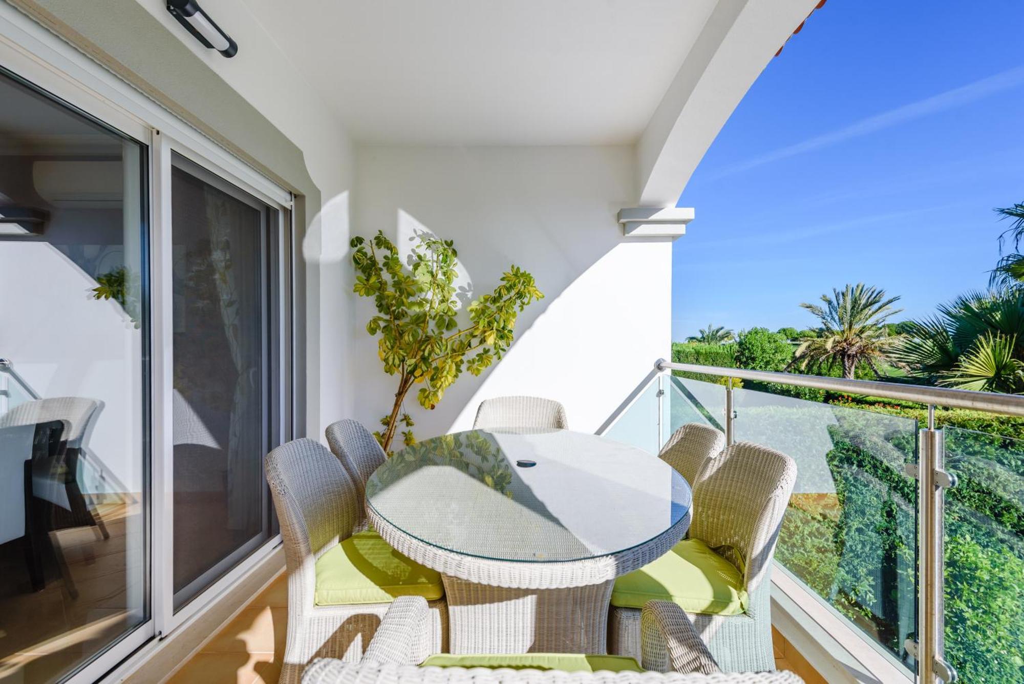The White House Villa