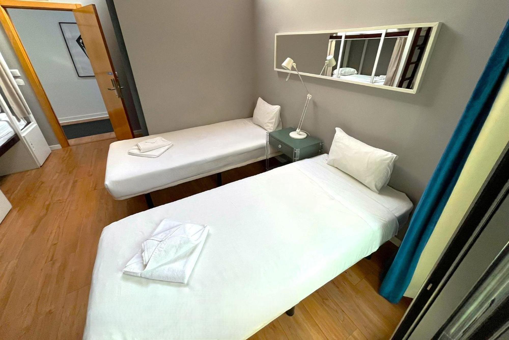 Destination Hostal *