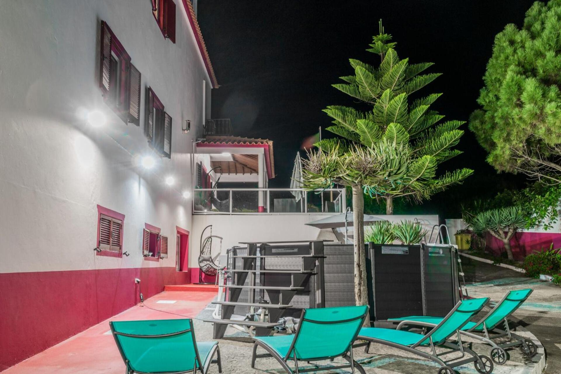 Apartment Luxuoso Fenais da Luz