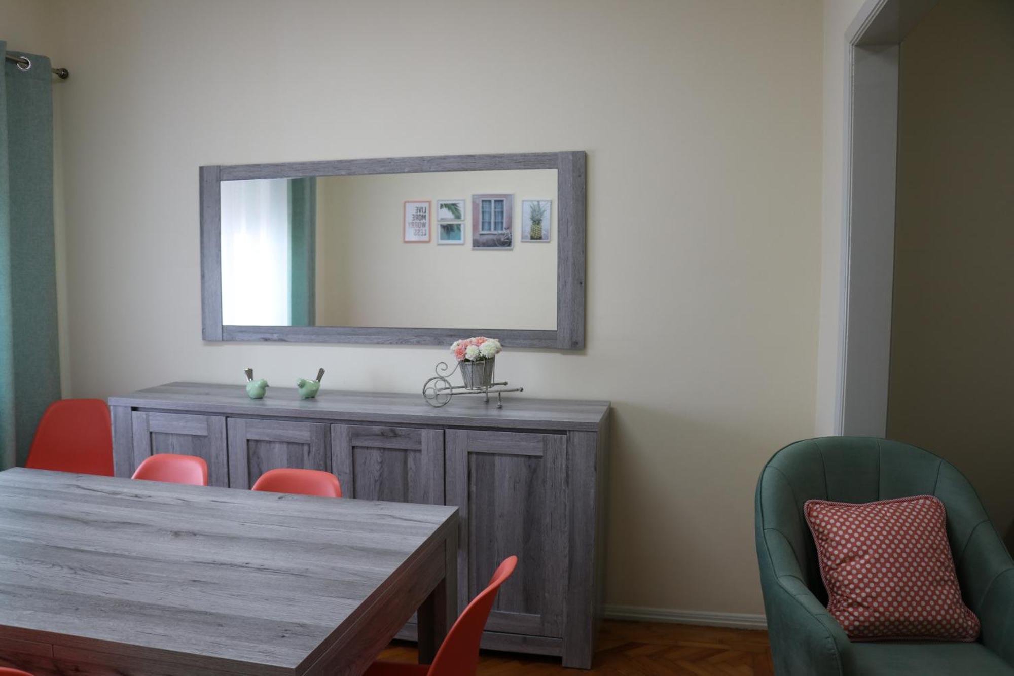 Aloha Apartment