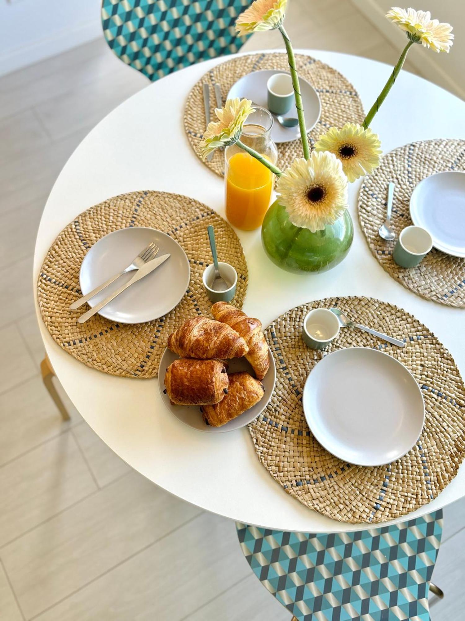 Casa Blue Benagil - Ocean View , Newly Renovated Walkable To Benagil *