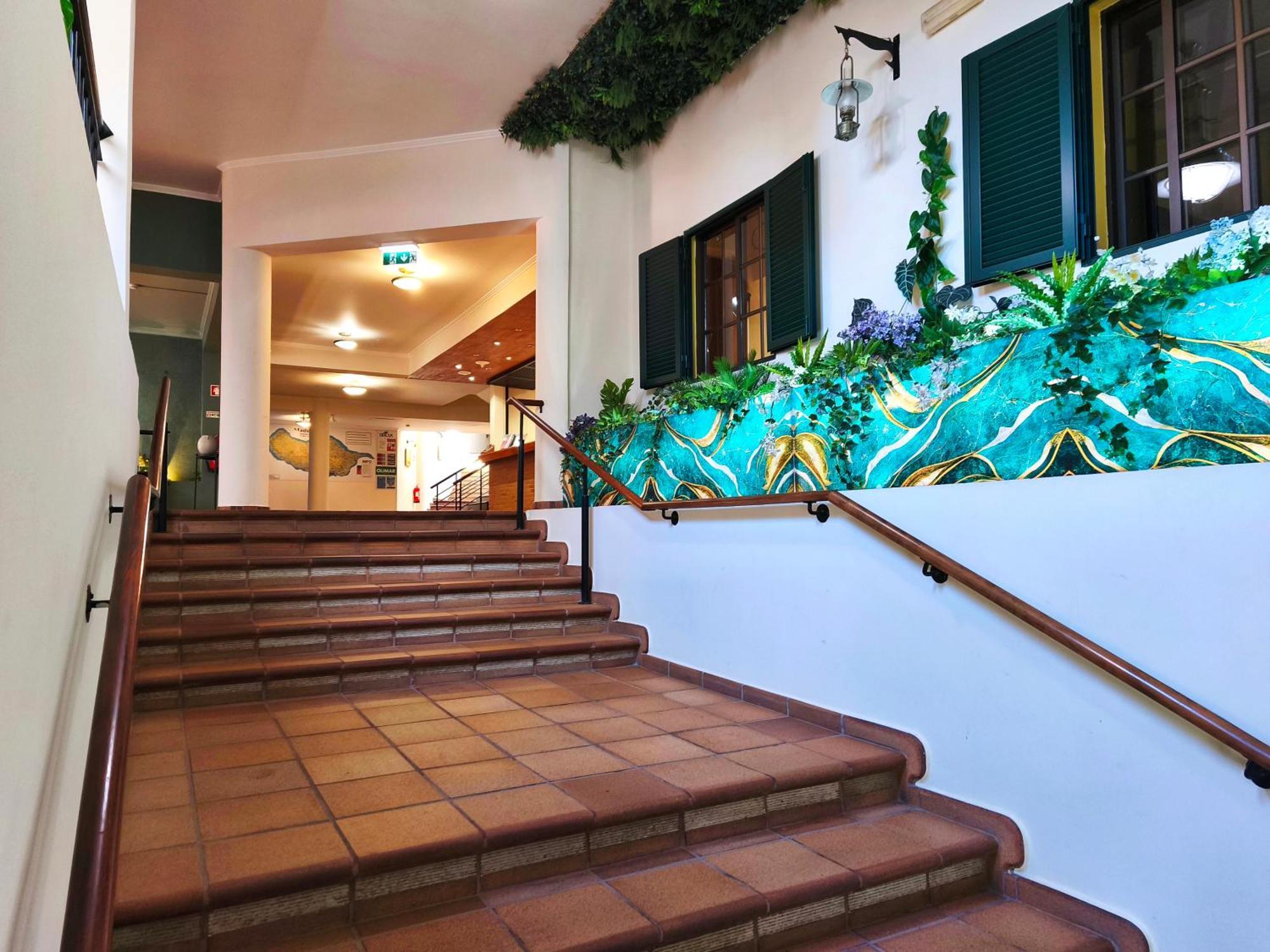 Valley View Encumeada Hotel 3*