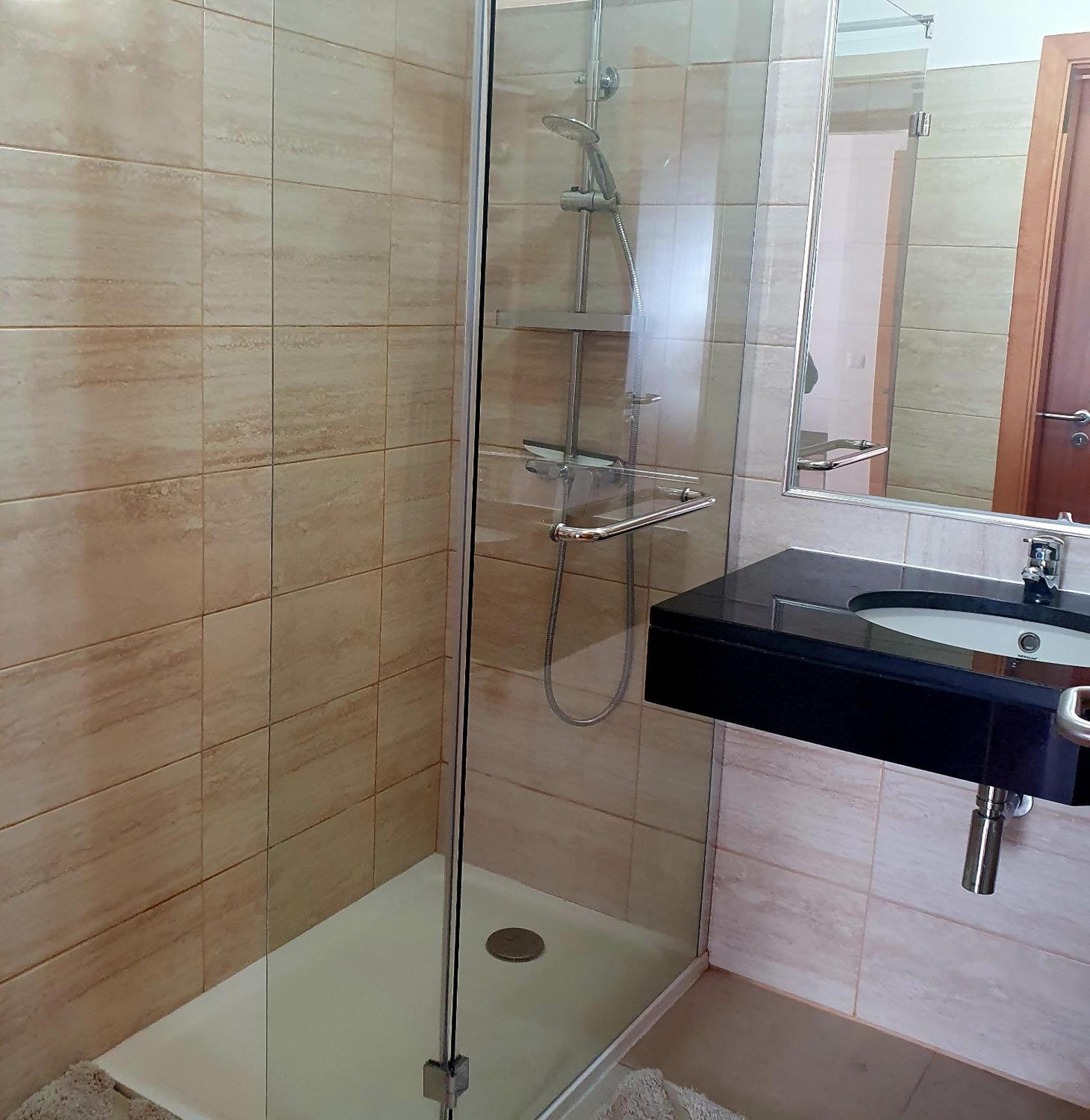 Apartment Oceanview Getaway Canico (Madeira)