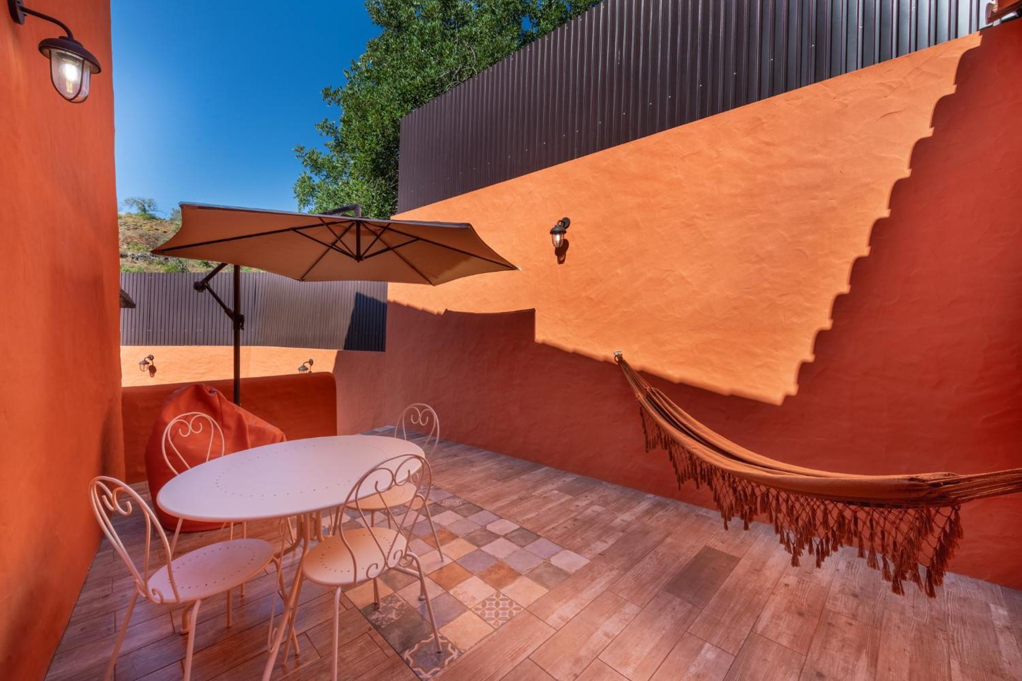 Com Holiday home Alte