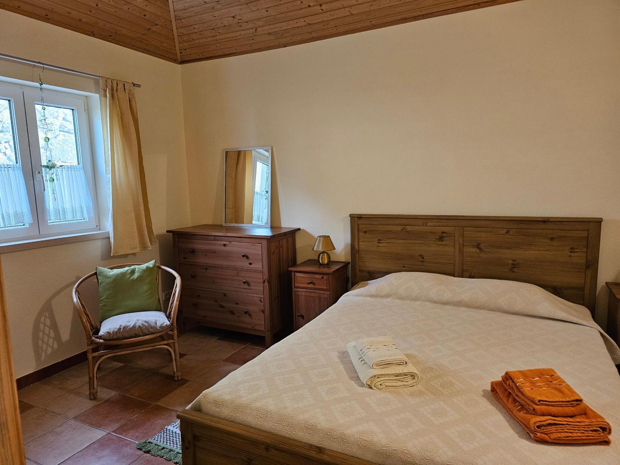 Sea Breeze Apartment *