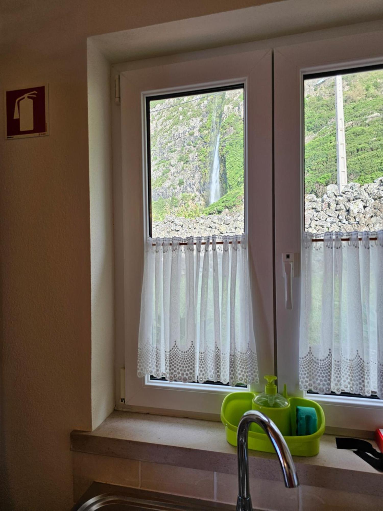 Apartment Sea Breeze Faja Grande