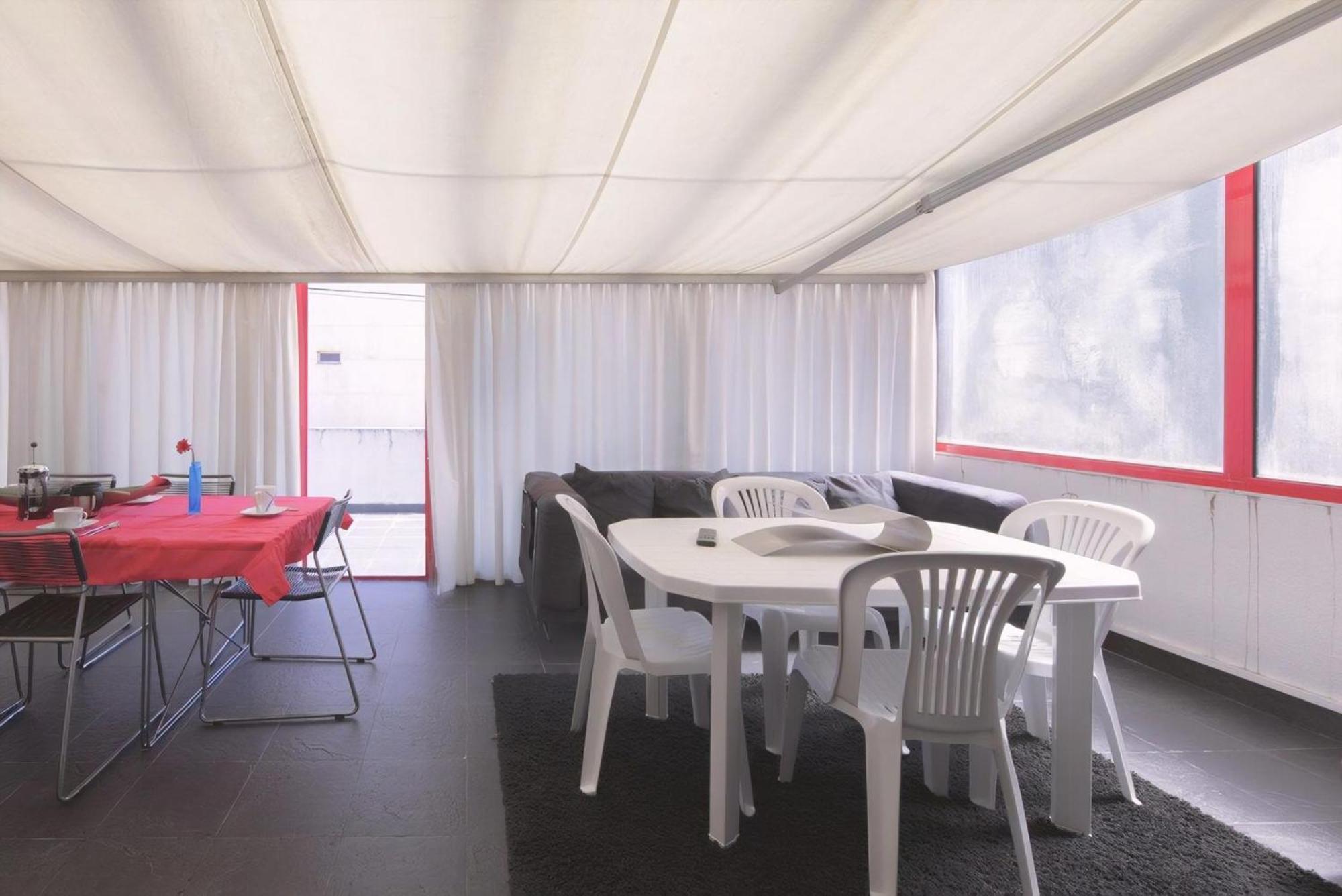 Mit Terrasse 100m Vom Entfernt Apartment