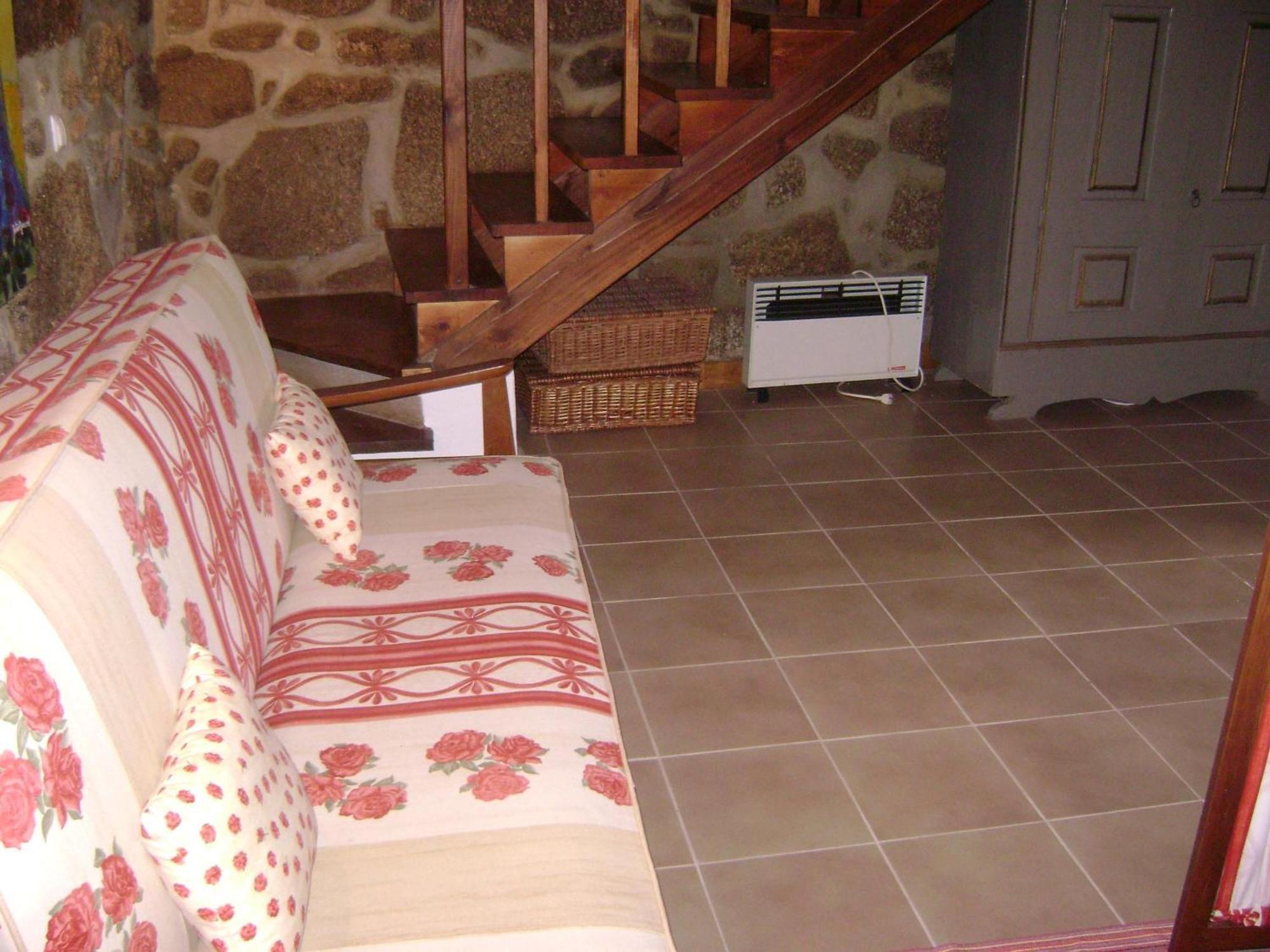 Mit Grossem Pool In Serra Holiday home *