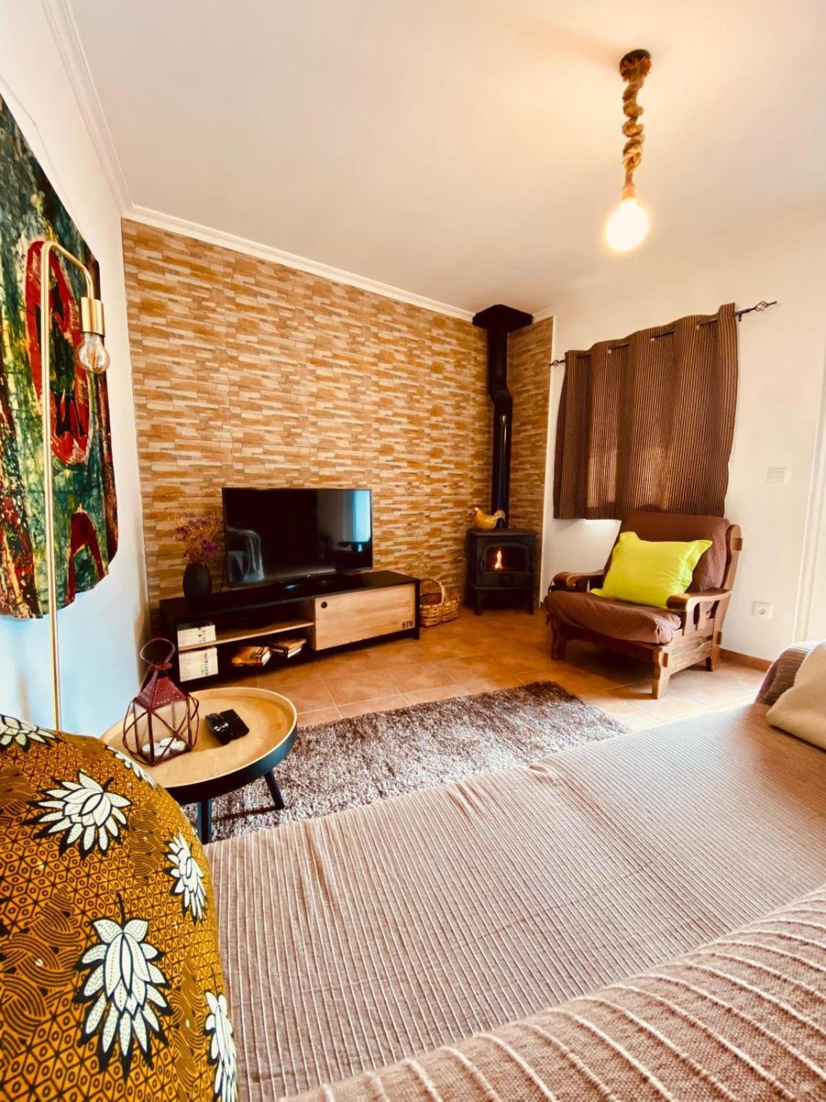 Country house Casas Da Ribeira *