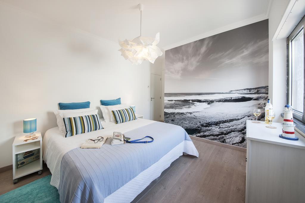 Beachouse - Surf, Bed & Breakfast
