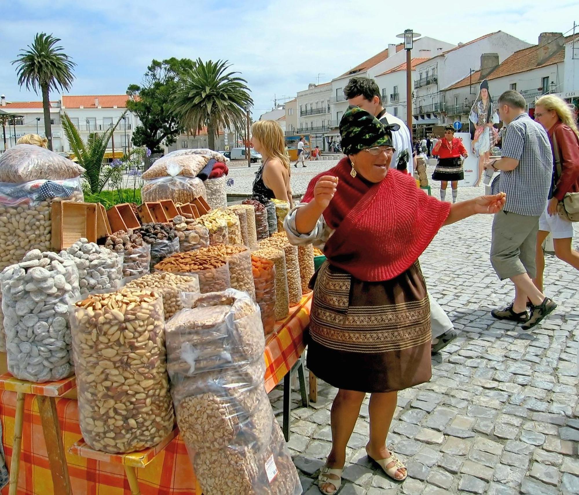 Tradewinds - By Sch * Sao Martinho do Porto