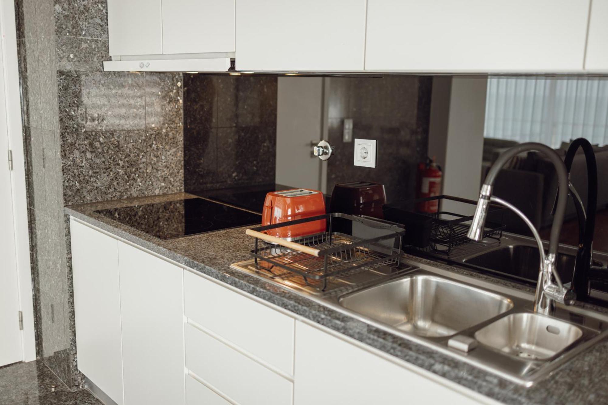 Apartamento Modern Grand Seaside & Seaview By Vacationy