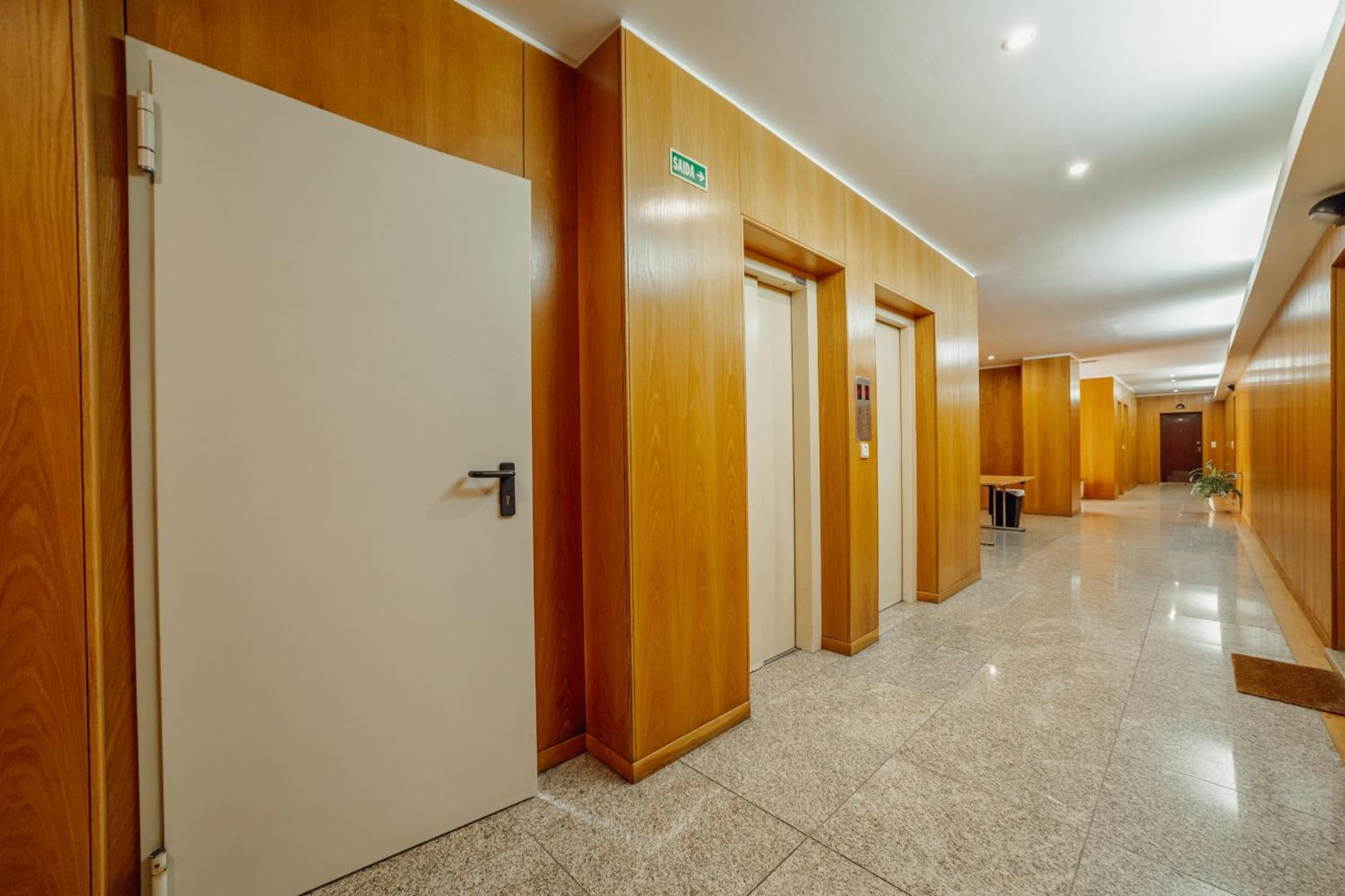 Modern Grand Seaside & Seaview By Vacationy Apartamento *