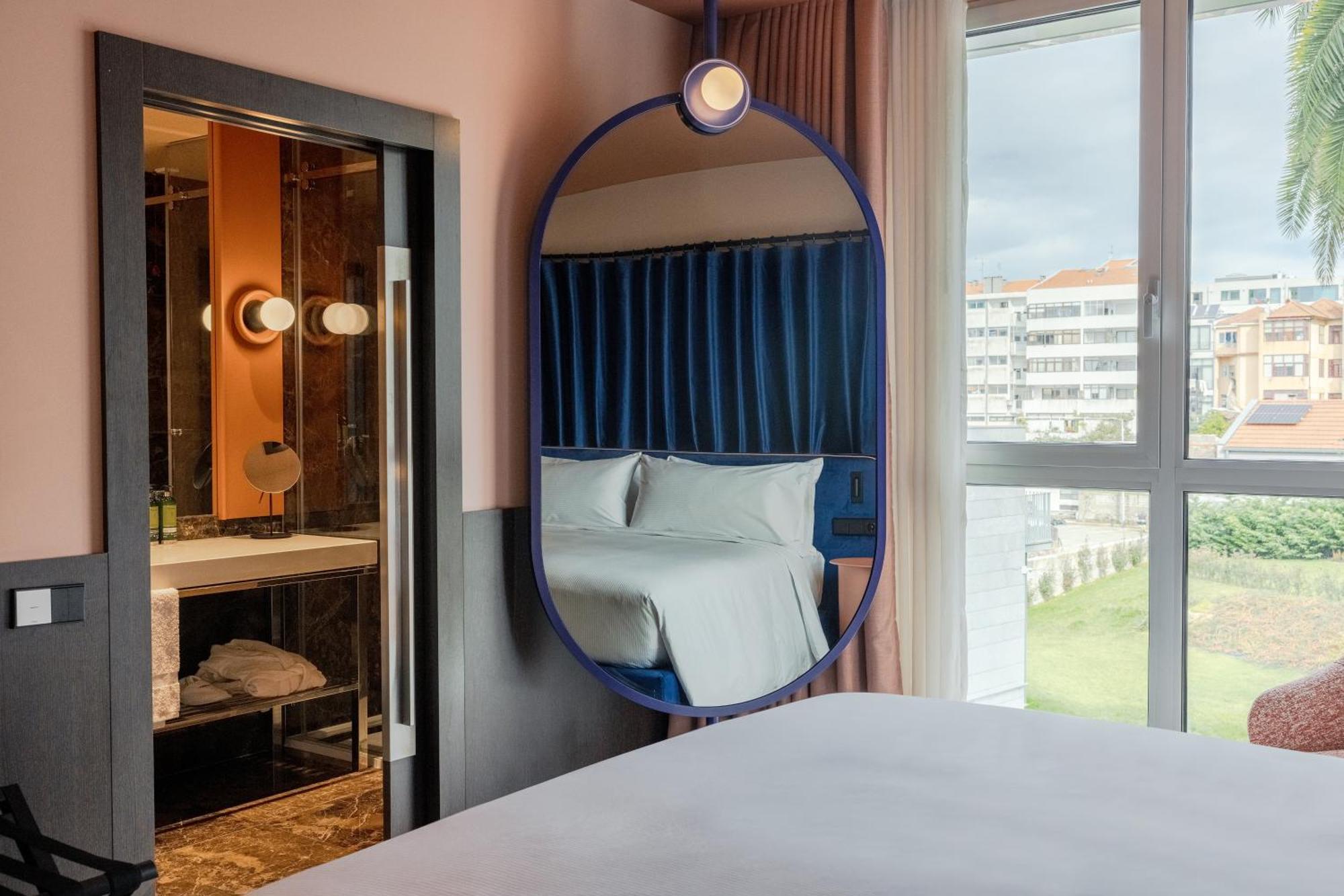 Hotel Cenica Hotel, Curio Collection By Hilton Oporto
