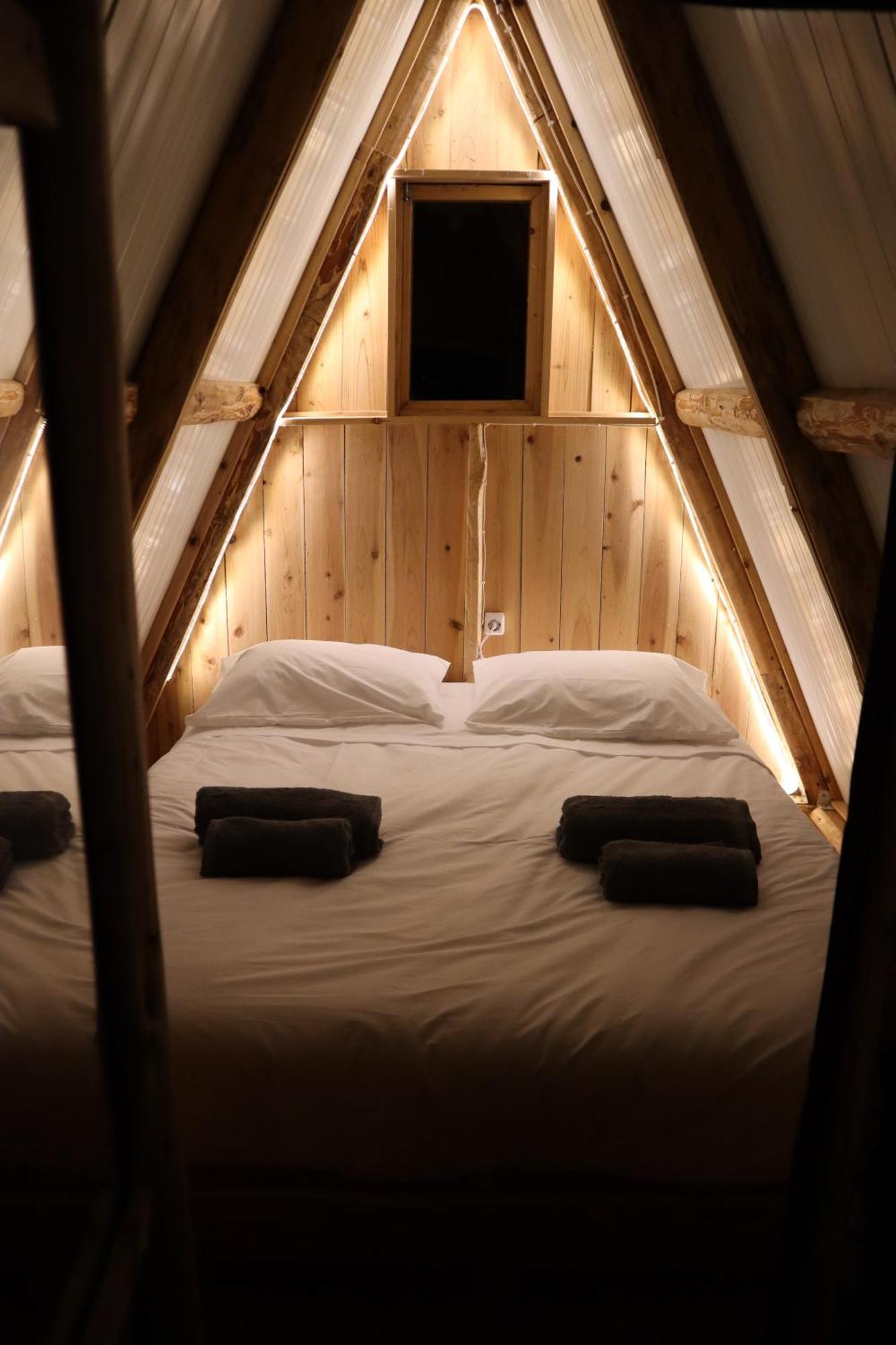 Campsite Banana Eco Camp *