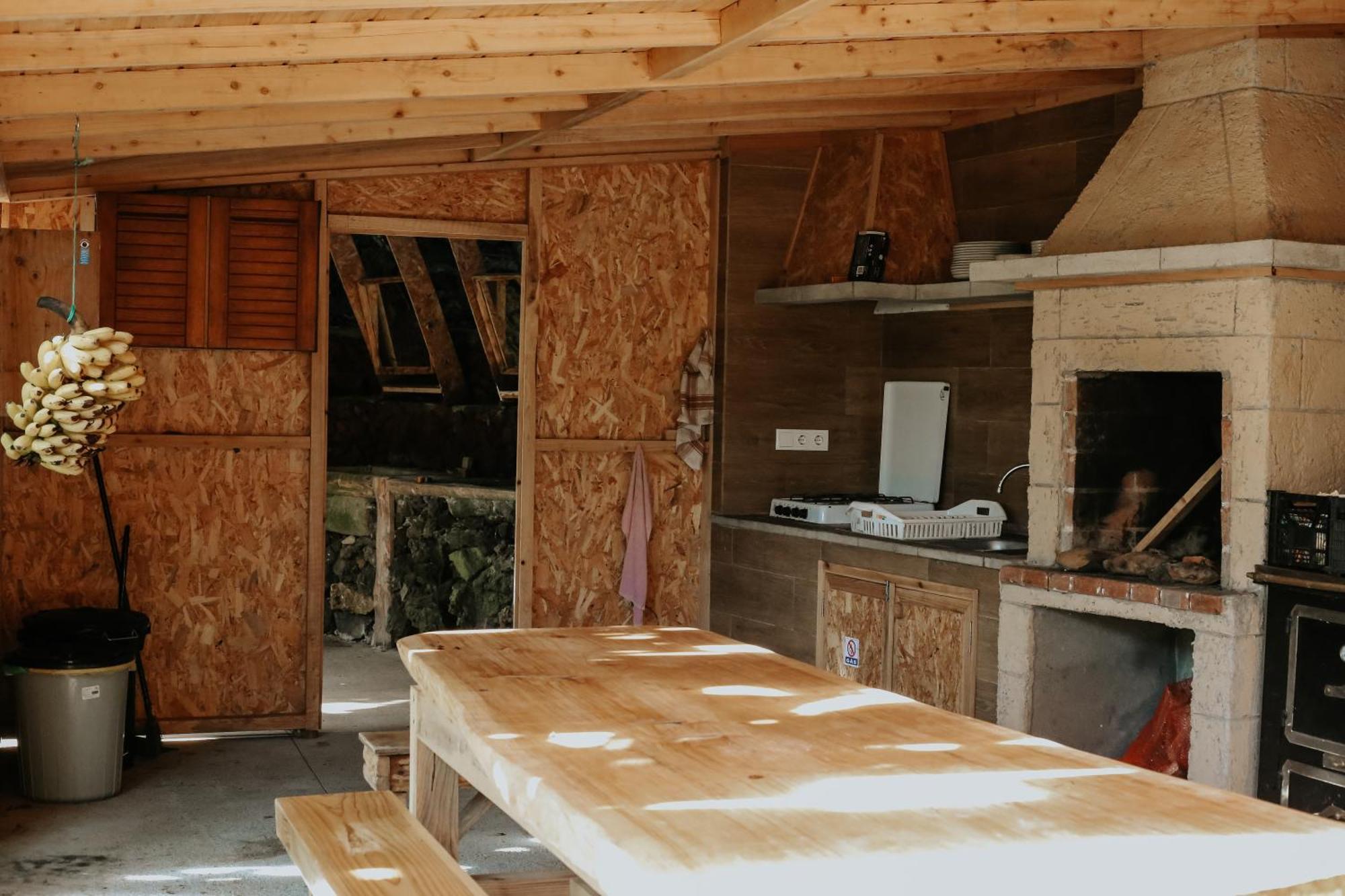 Banana Eco Camp *
