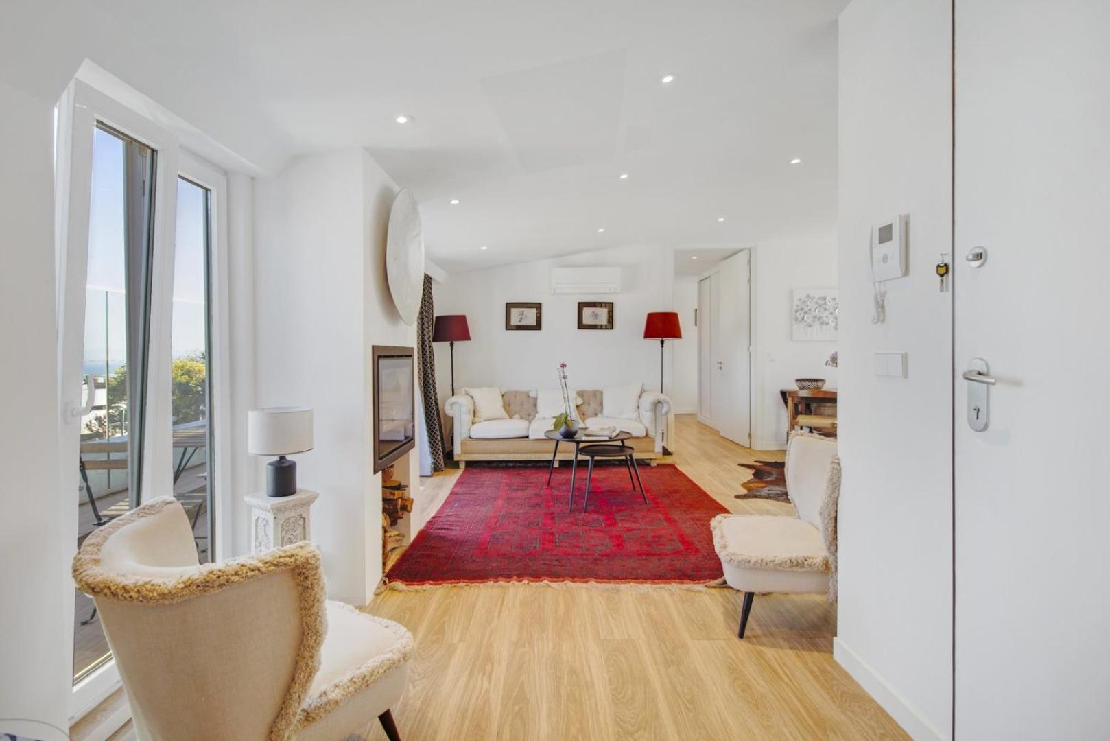 Apartment Luxe Penthouse - & Taje View | By Airnest Lisbon