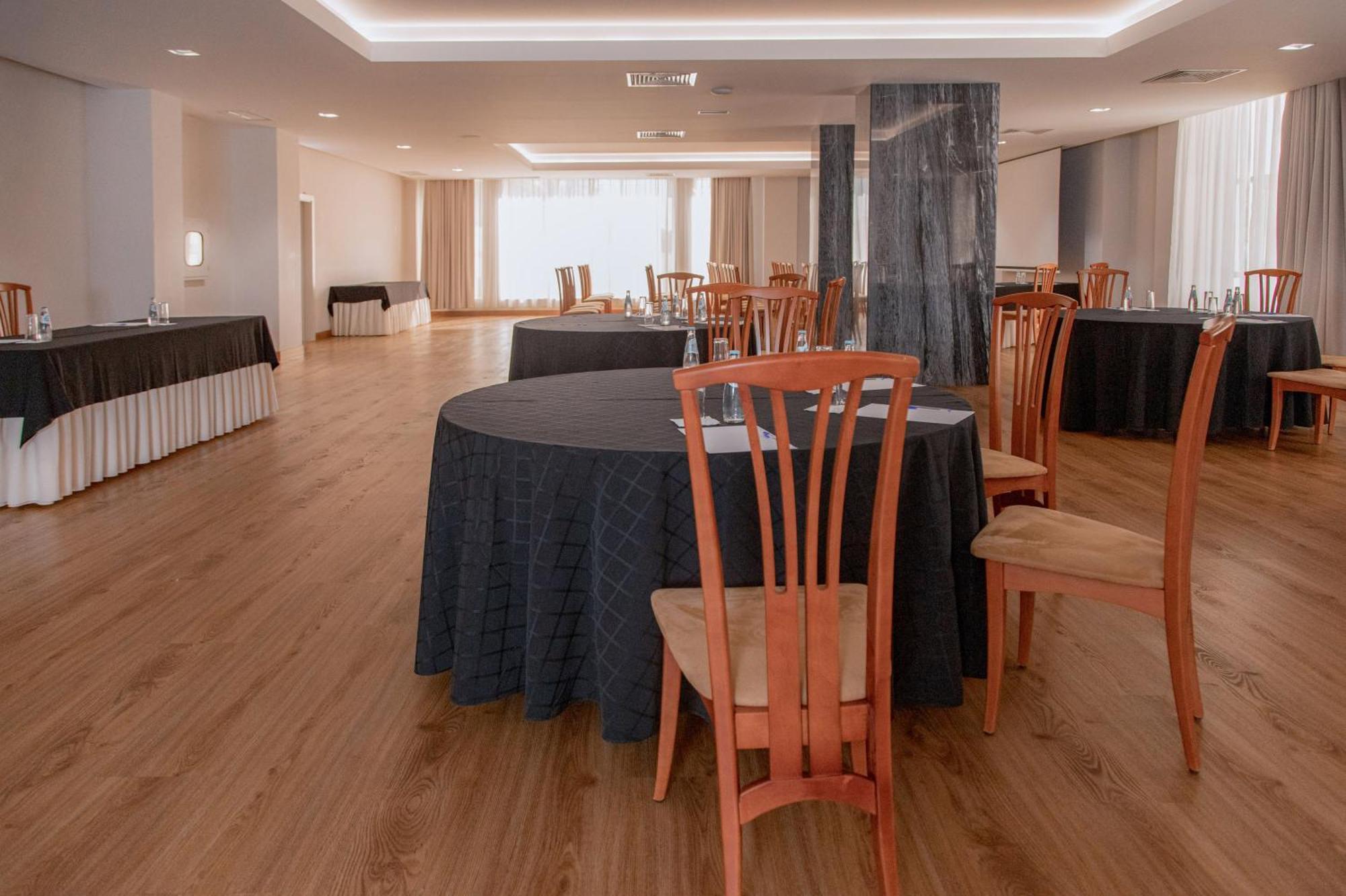 Hotel Dona Maria Affiliated By Melia 4*