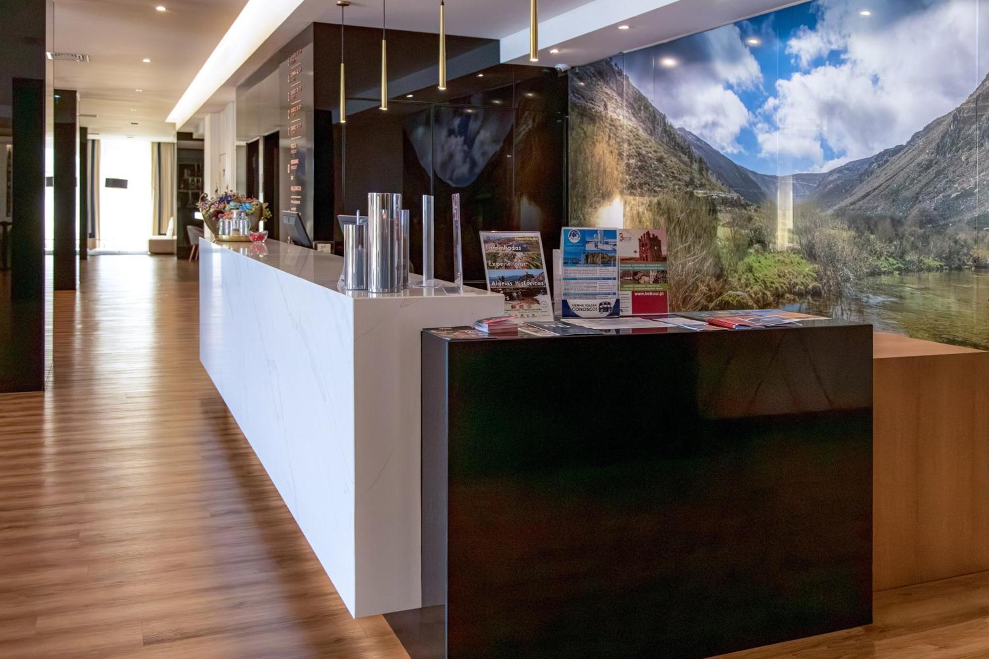 Hotel Dona Maria Affiliated By Melia 4*