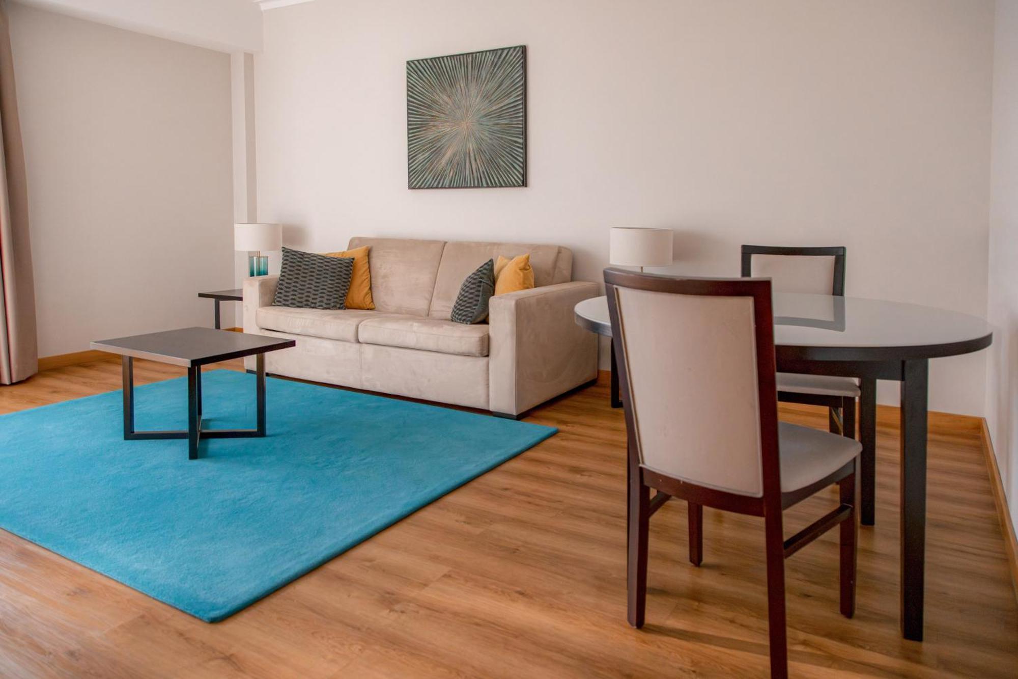 Hotel Dona Maria Affiliated By Melia 4*