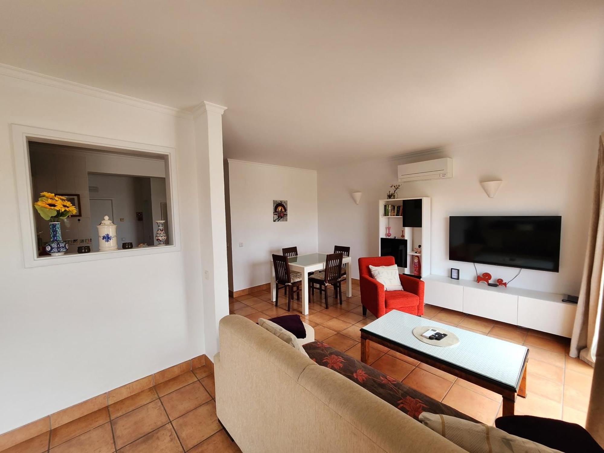 Apostol Apartment