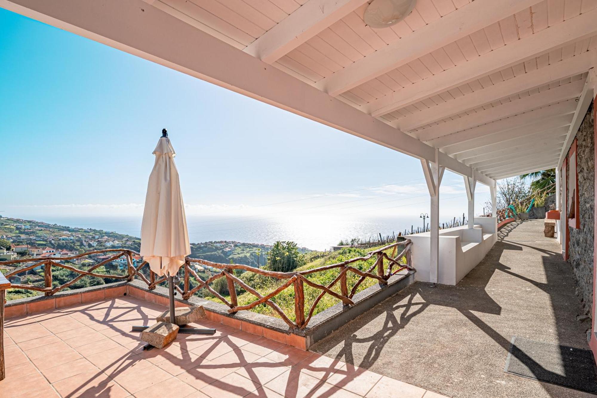 Pitaias Holiday home Estreito Da Calheta