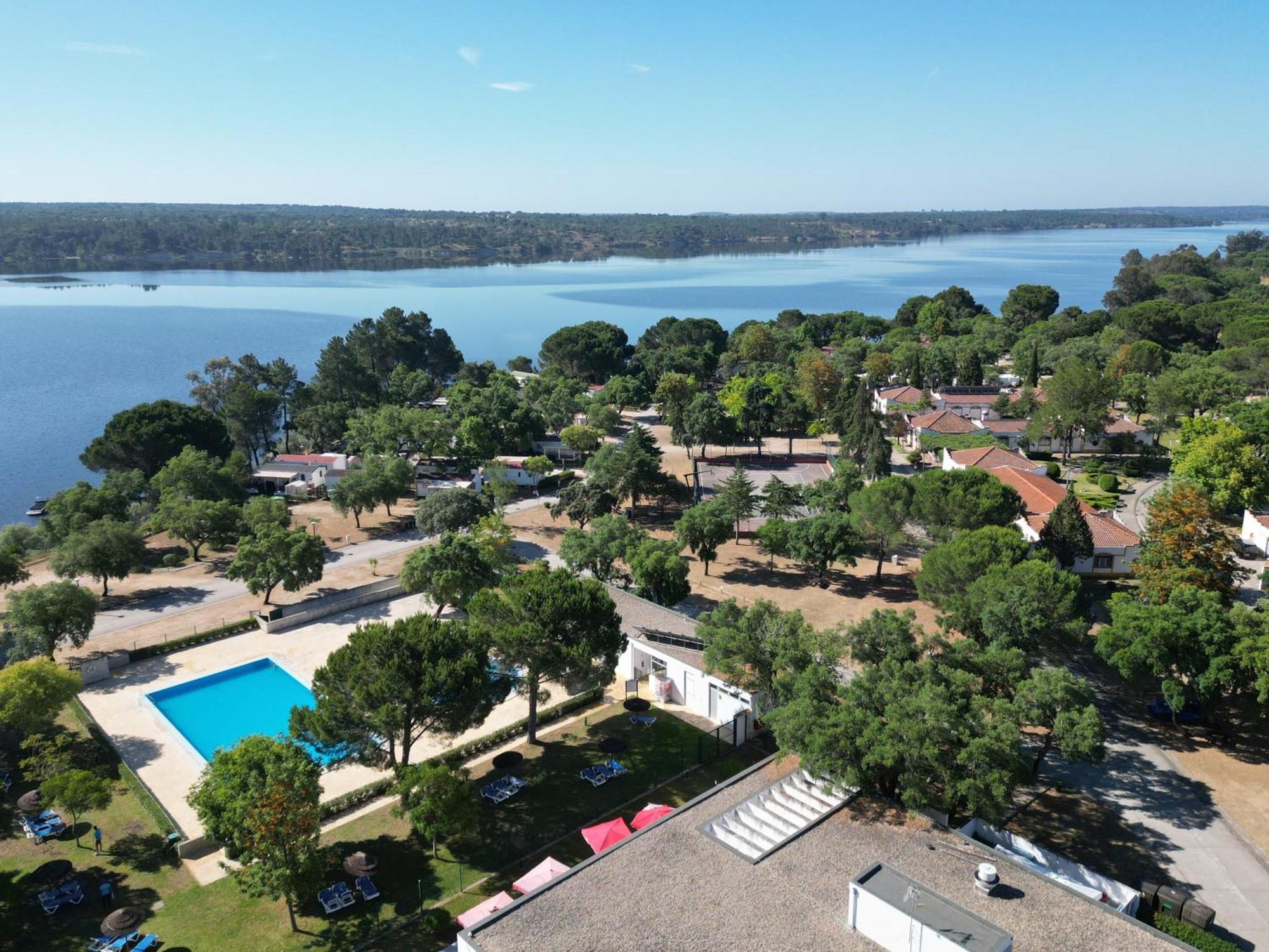 Parque De Campismo Orbitur Holiday park