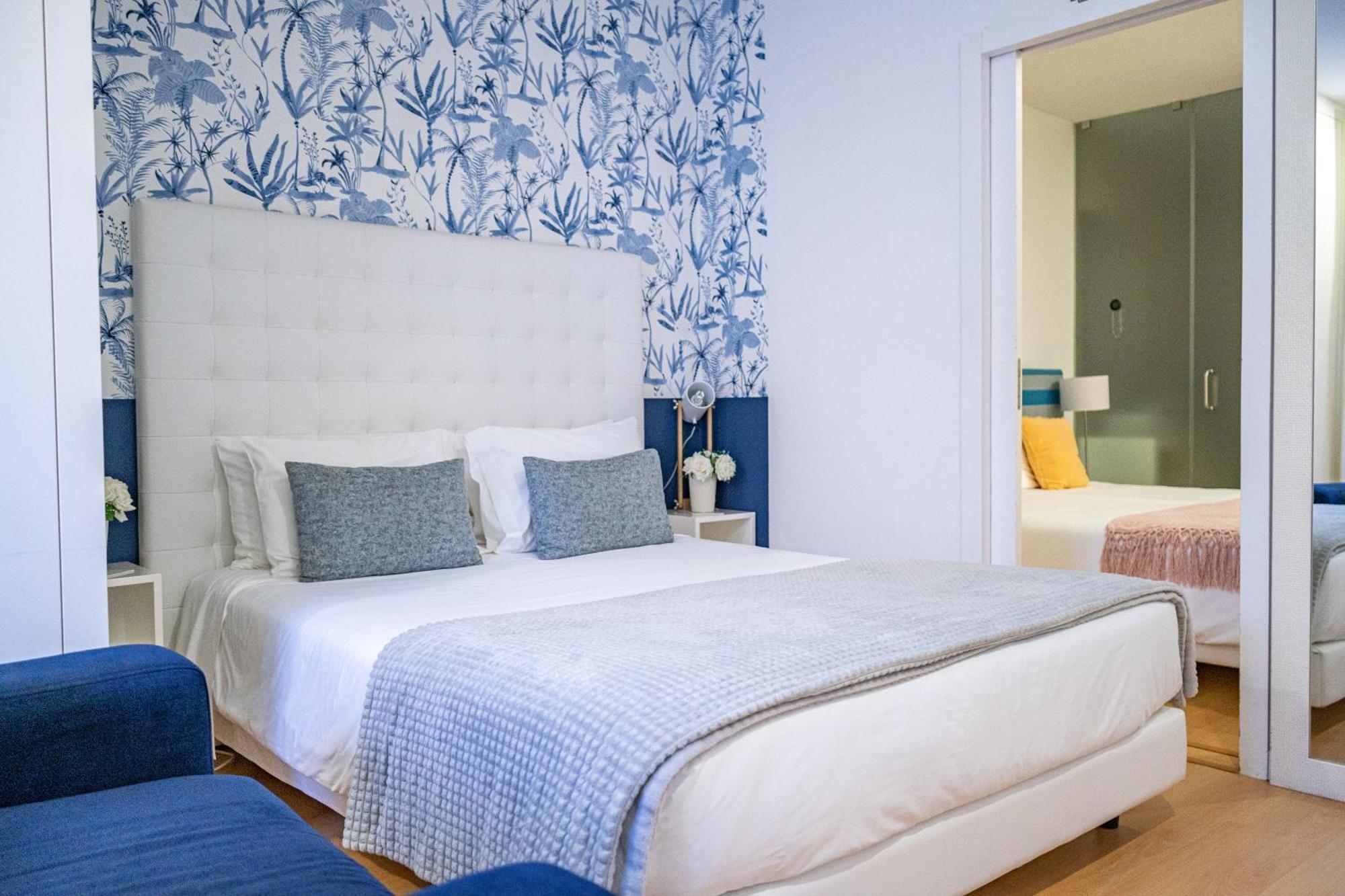 By The Sea - Bed & Breakfast Nazare