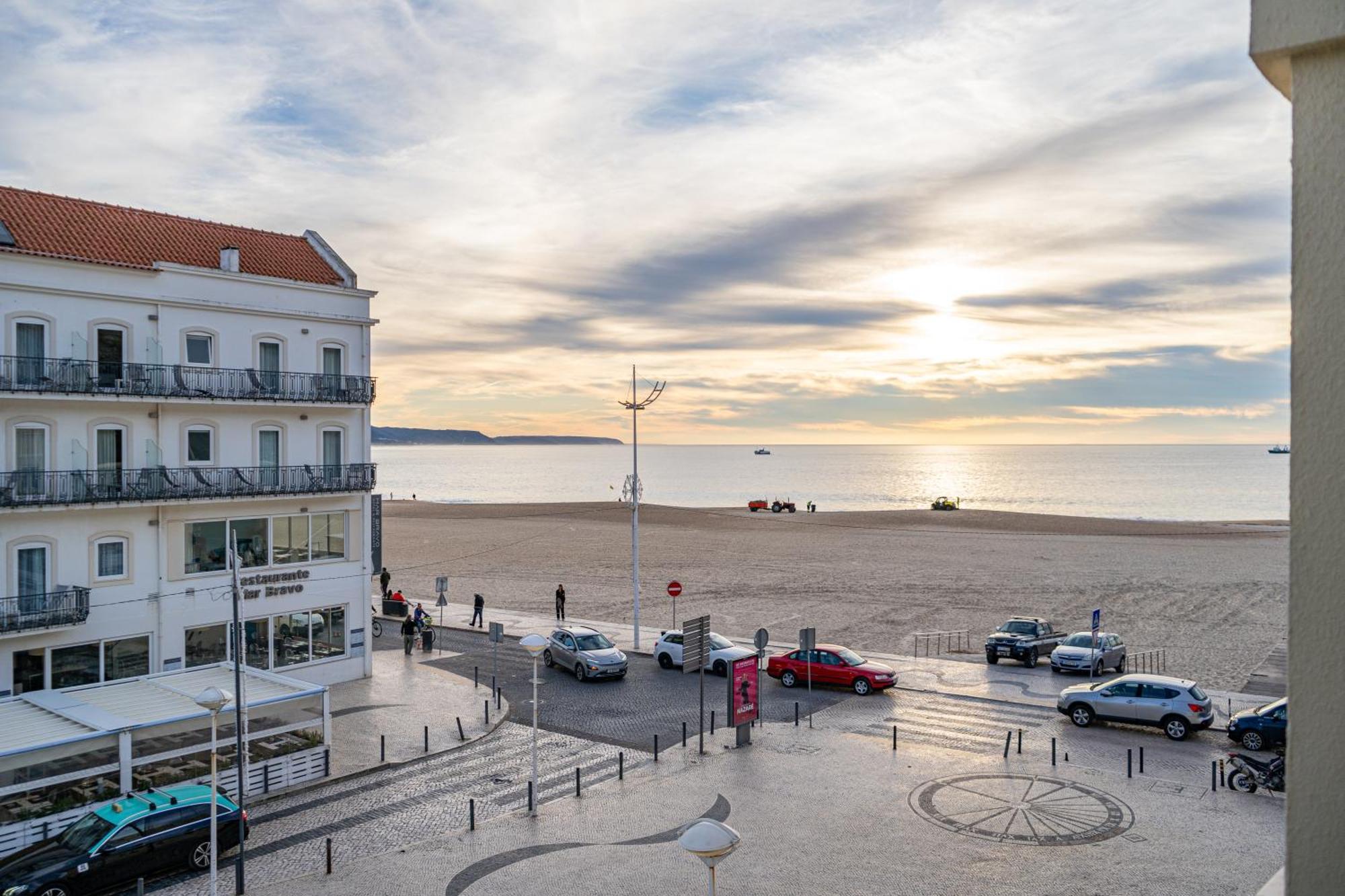 By The Sea - Bed & Breakfast 3*