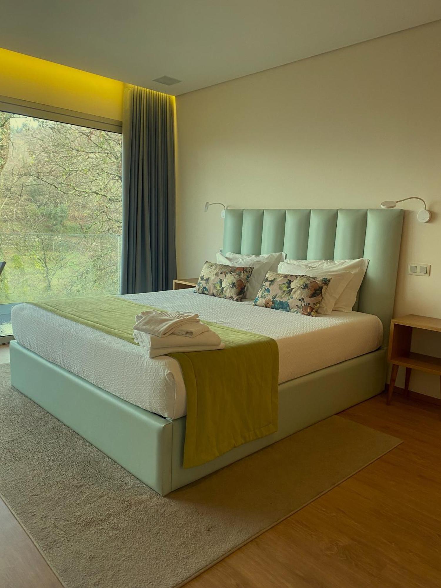 Oak Nature Lodge *