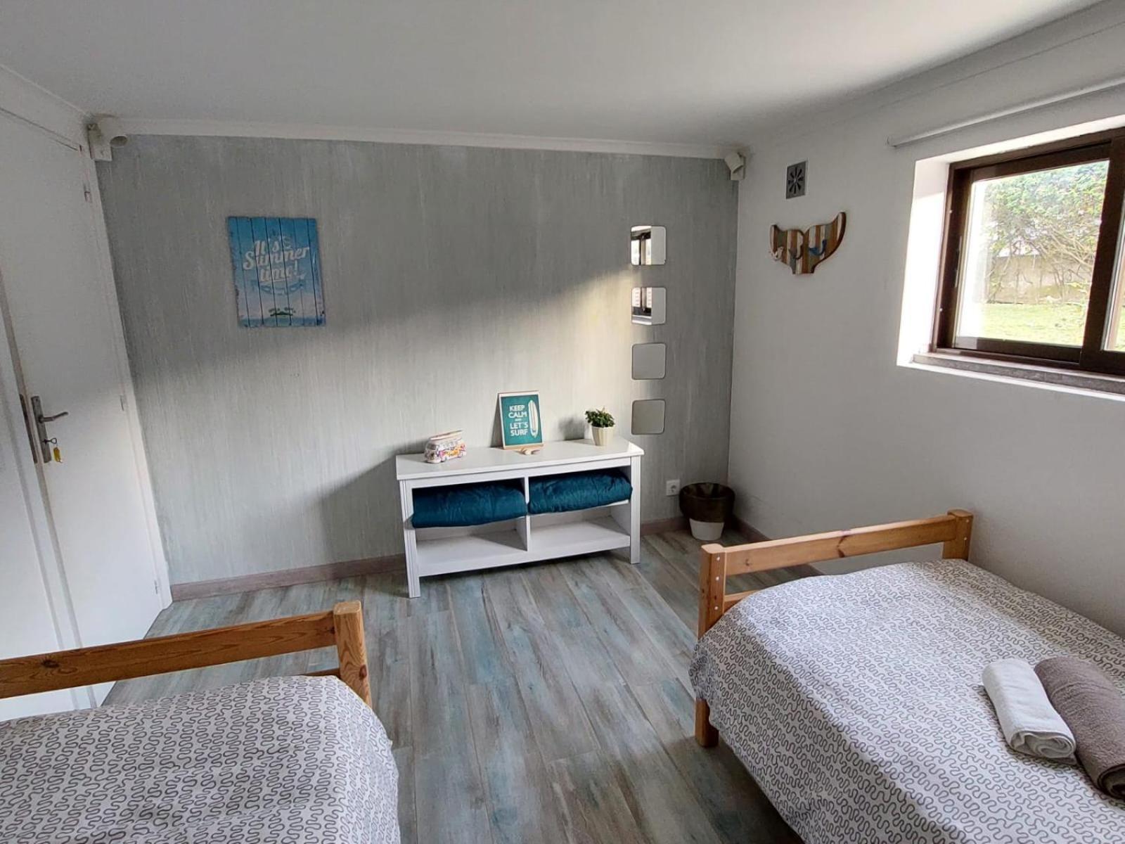 Sandycamps Surf House Baleal