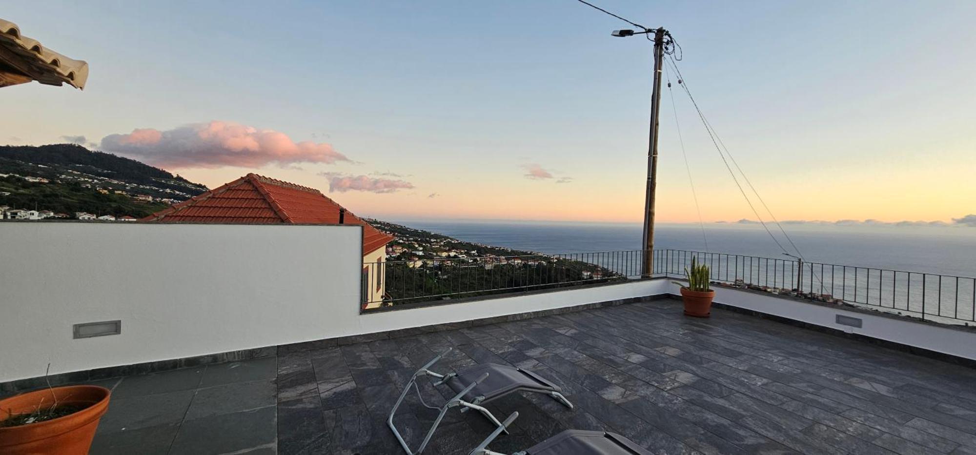 Blue Horizon, Sea And Mountain View Villa