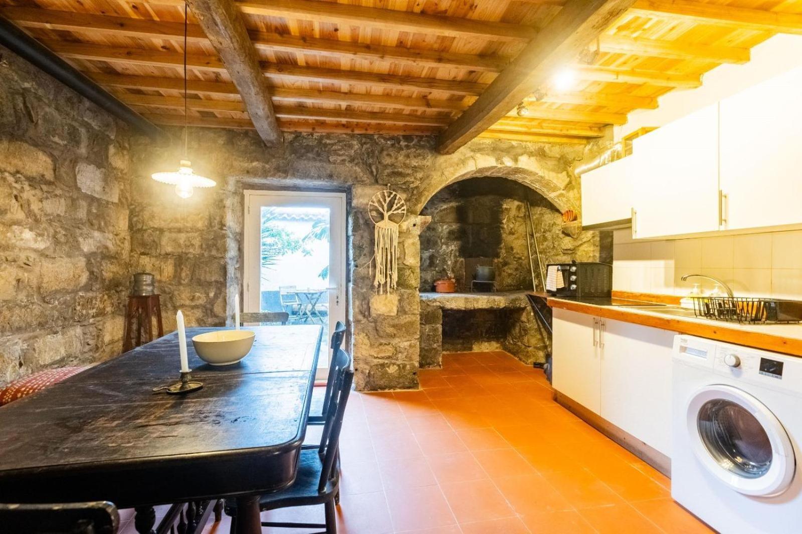 Casa Do Forno Faial da Terra