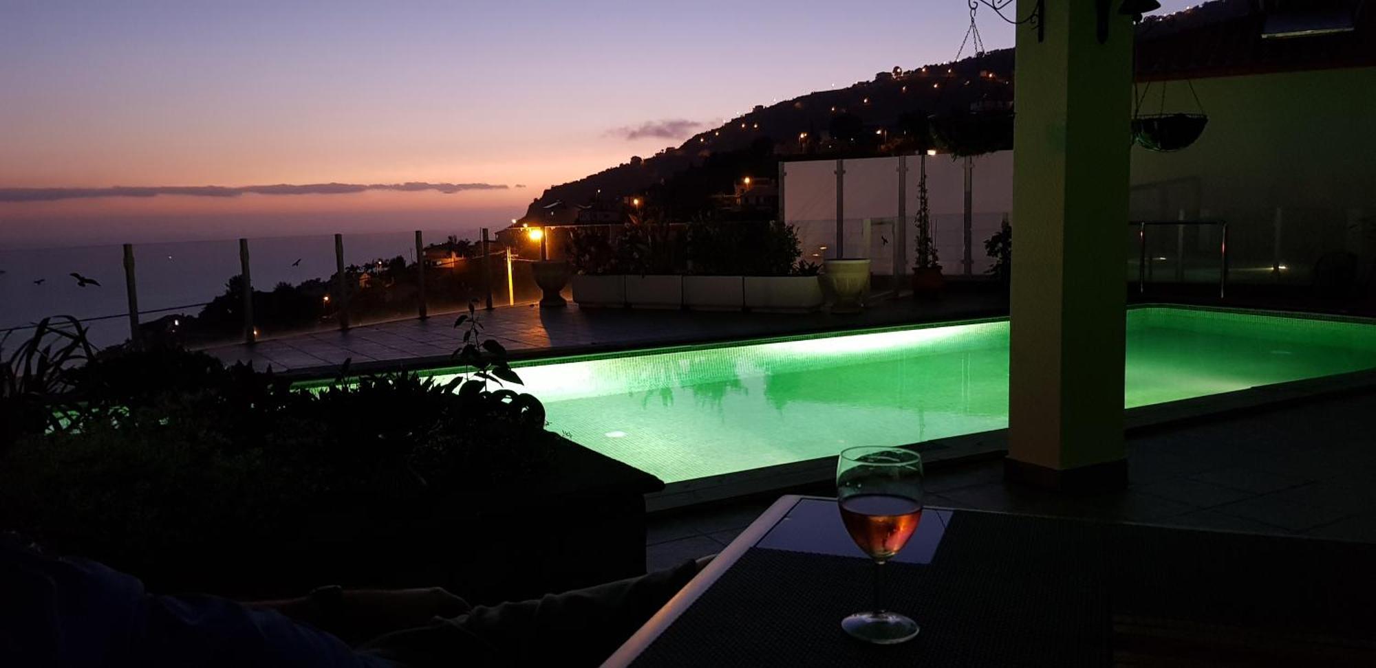 Palmera Sea View Villa *