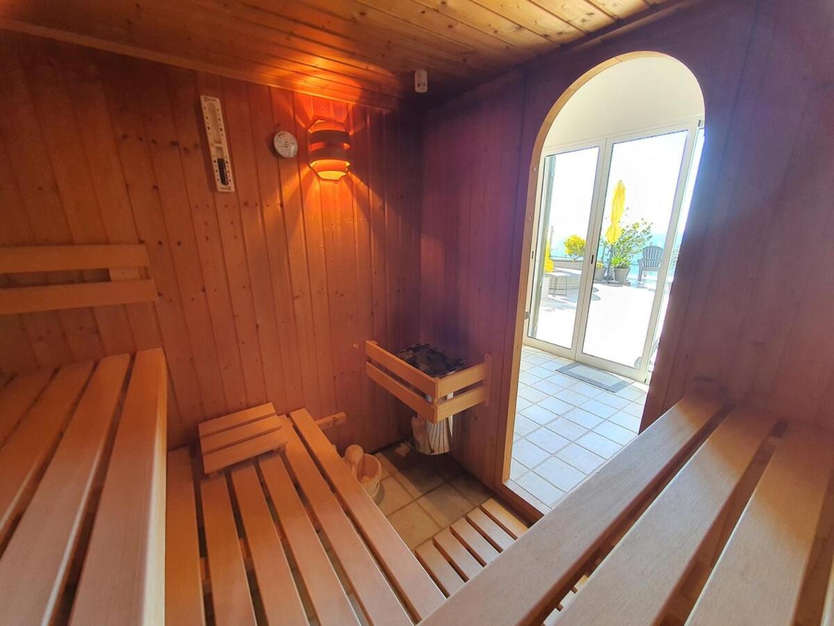 Villa Palmera Sea View *