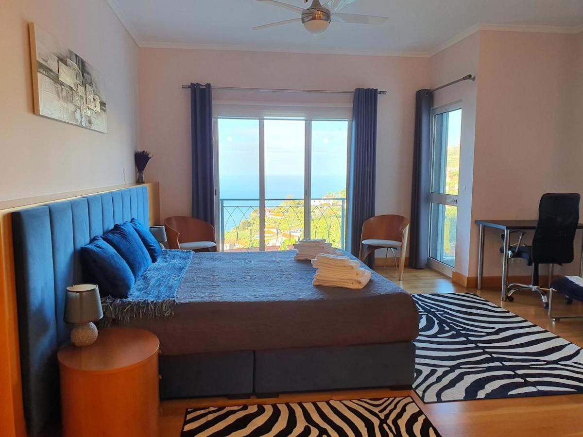 Palmera Sea View Villa