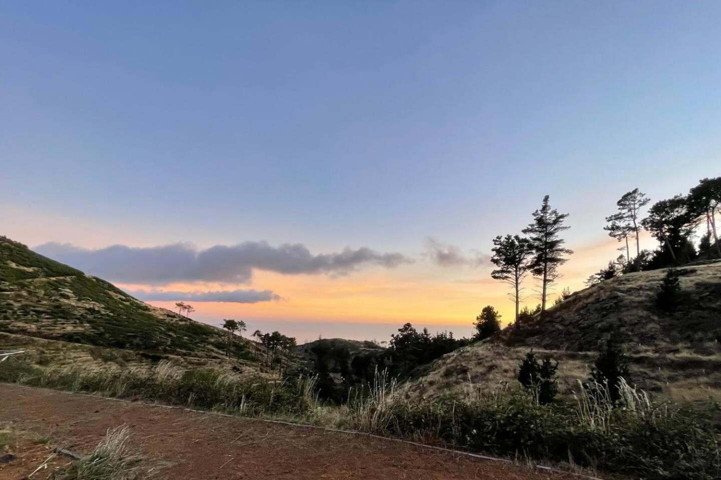 Mountain Eco Shelter 6 Luxury tent Funchal (Madeira)