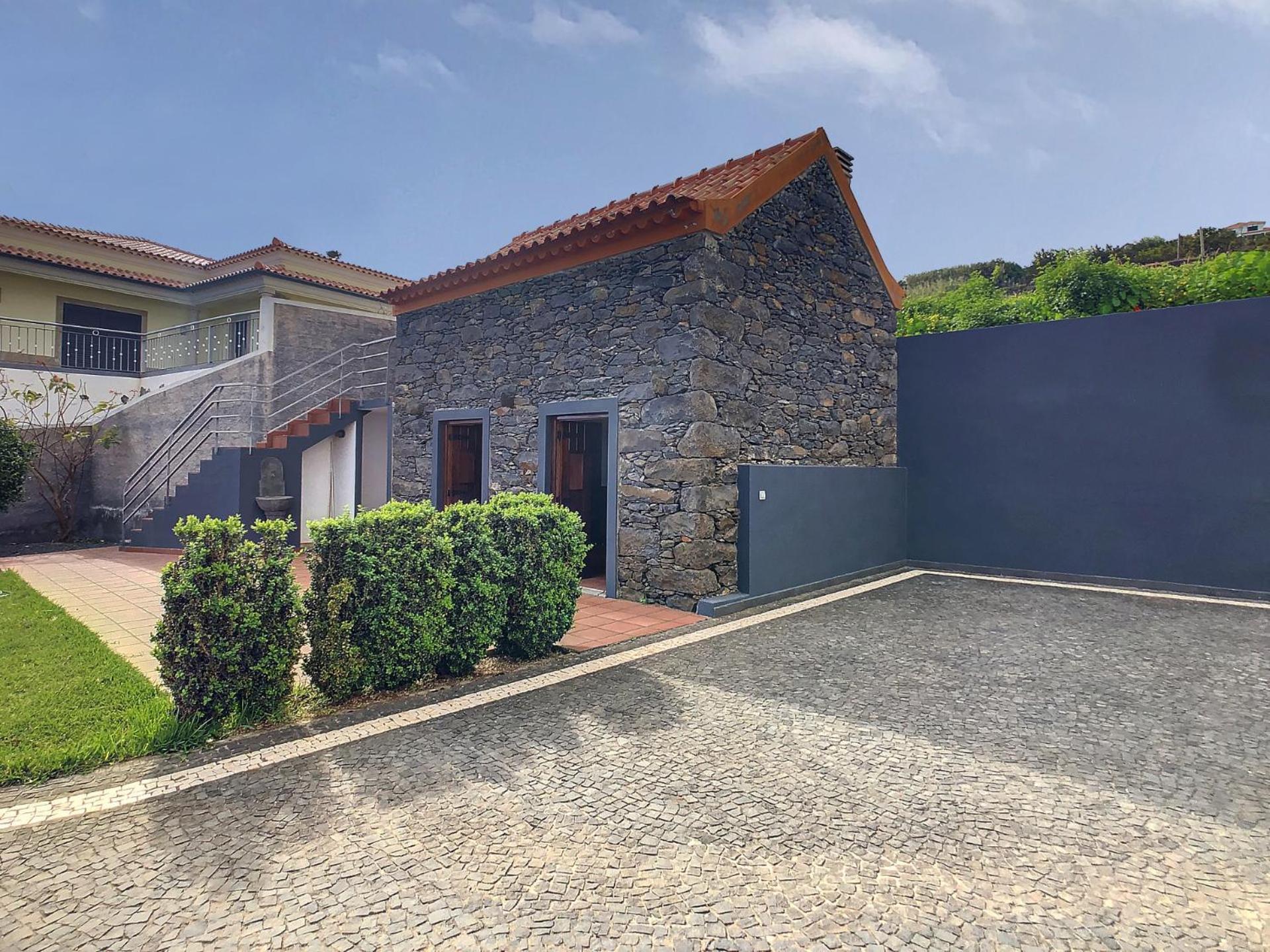 Rising Sun Villa *