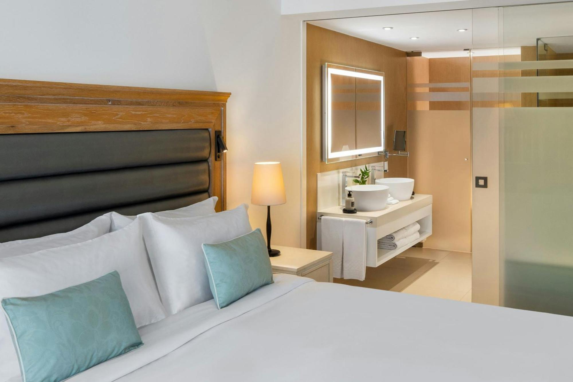 Pine Cliffs Ocean Suites, A Luxury Collection & Spa, Algarve Hotel