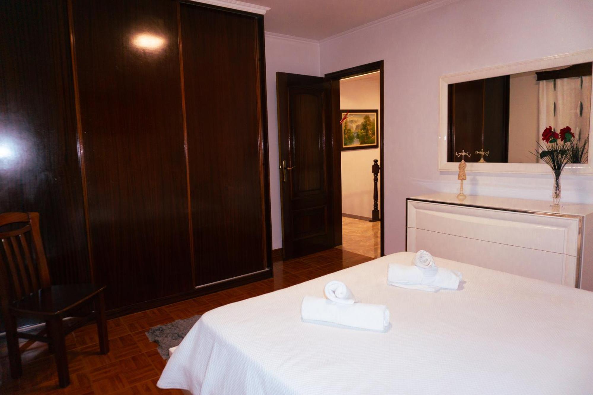 Apartment Luxuoso Fenais da Luz