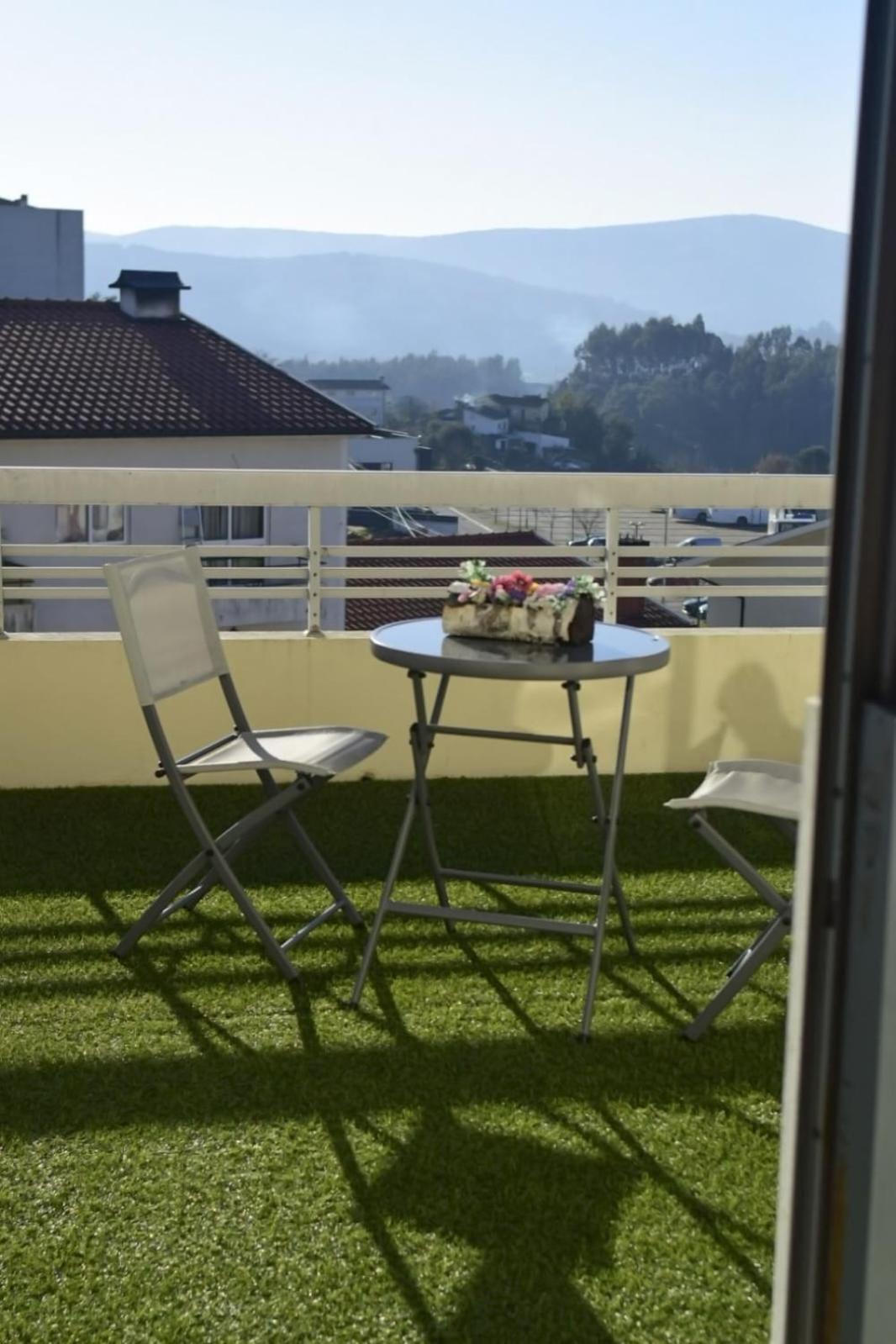 Flower Bed & Breakfast