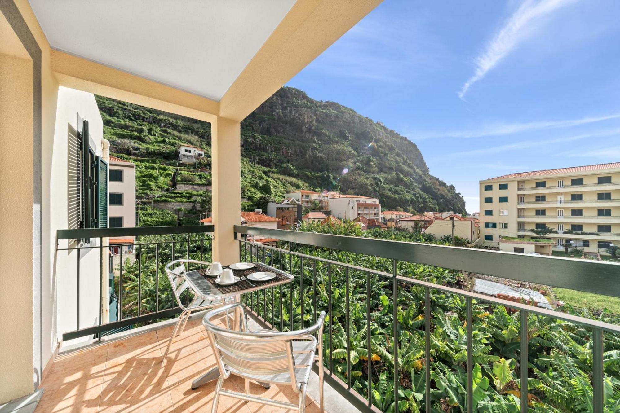 Ribeira Brava Studios * Ribeira Brava